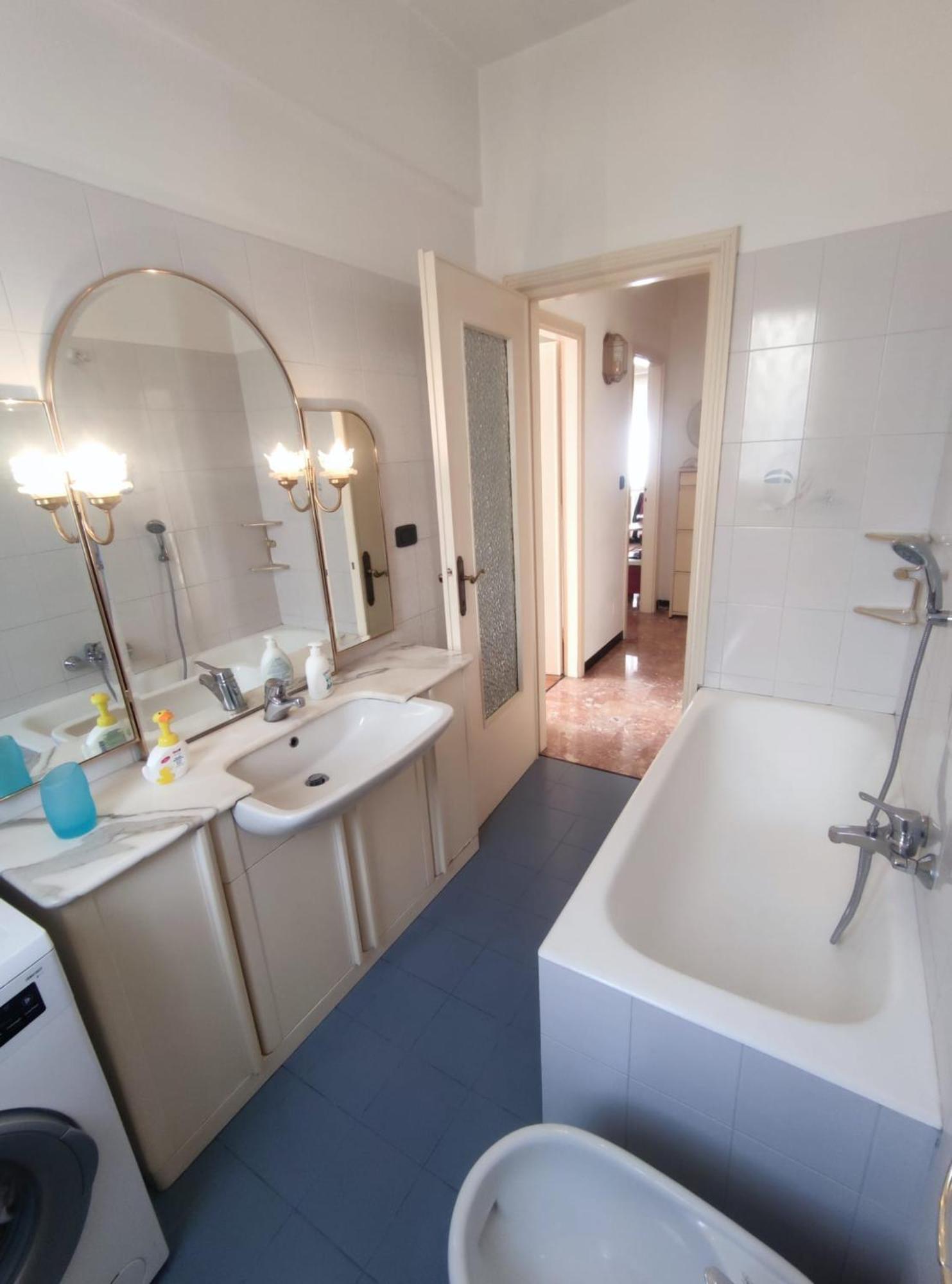 La Casa Di Vittoria Apartment Рапало Екстериор снимка