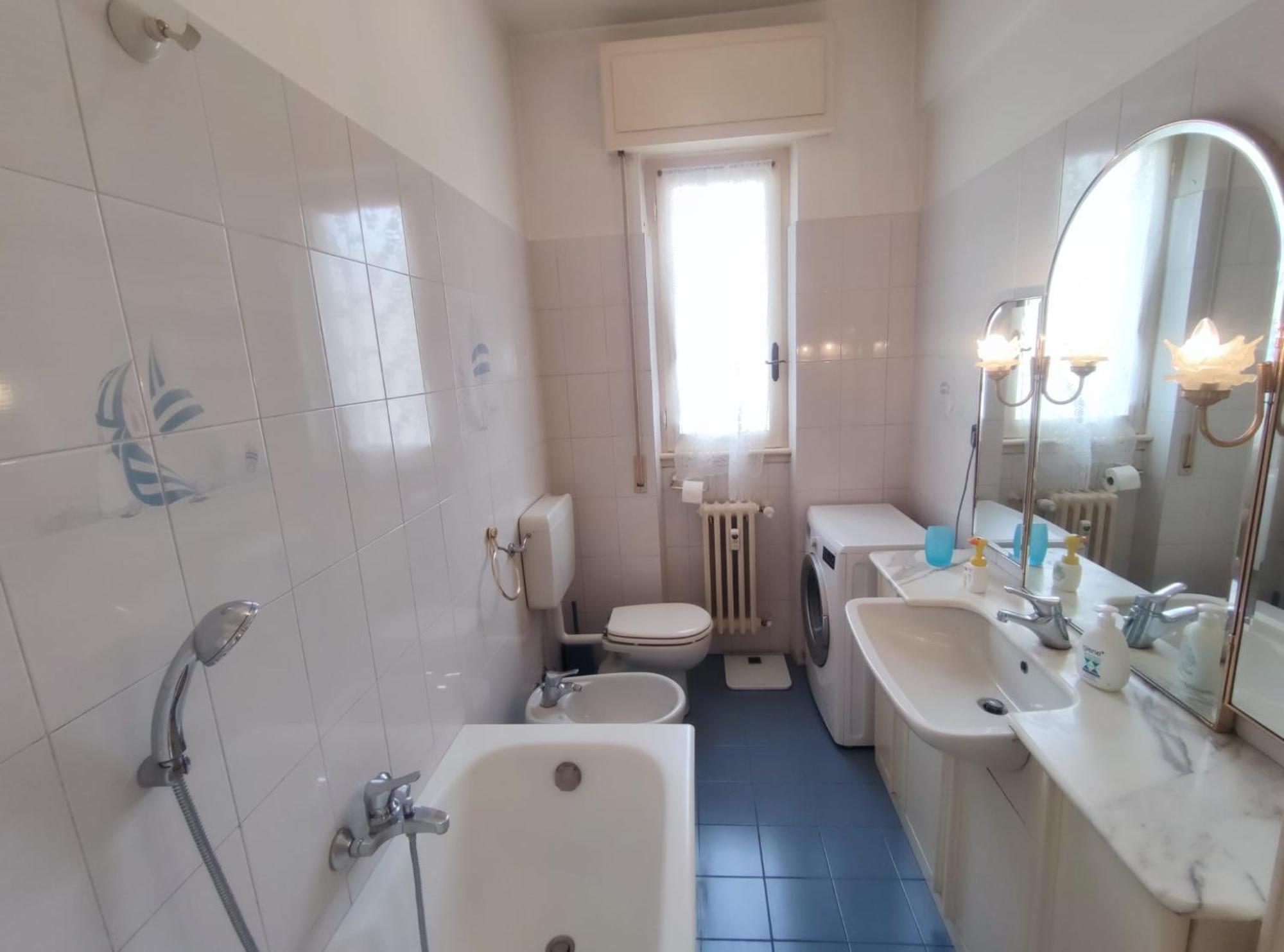 La Casa Di Vittoria Apartment Рапало Екстериор снимка